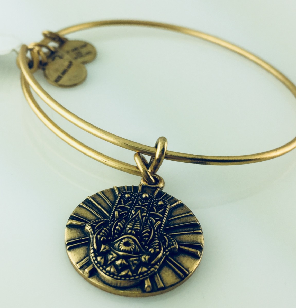 Alex And Ani Hand Online Shop, UP TO 68% OFF | www.aramanatural.es